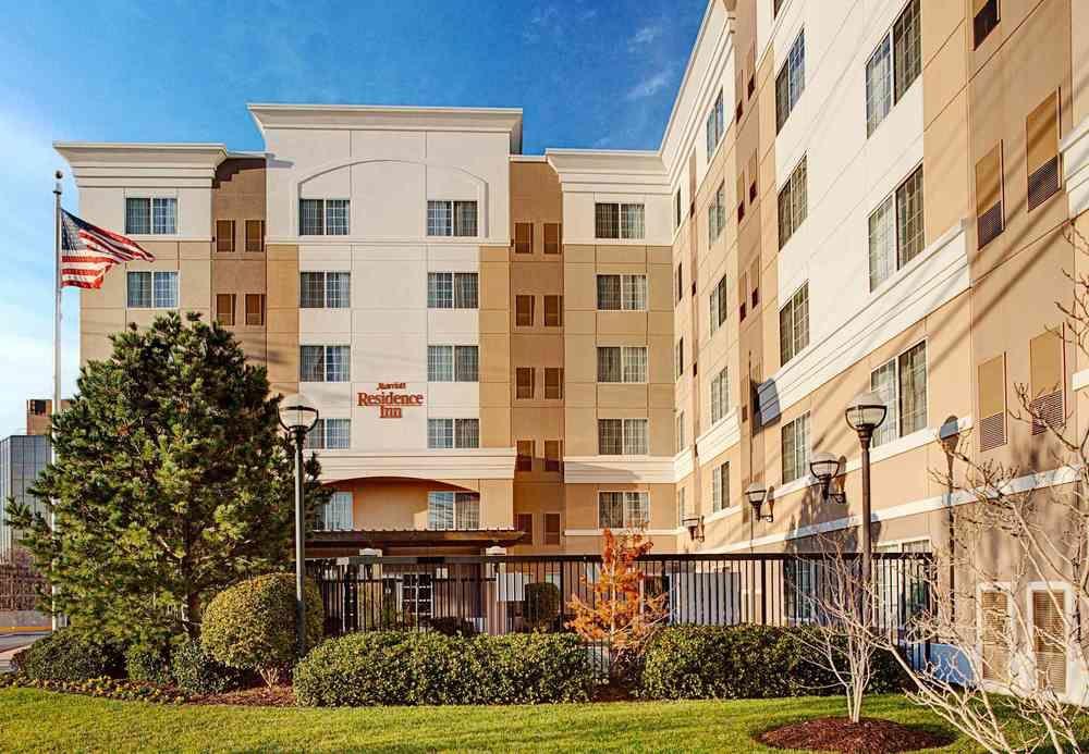 Residence Inn By Marriott Tysons Tysons Corner Eksteriør billede